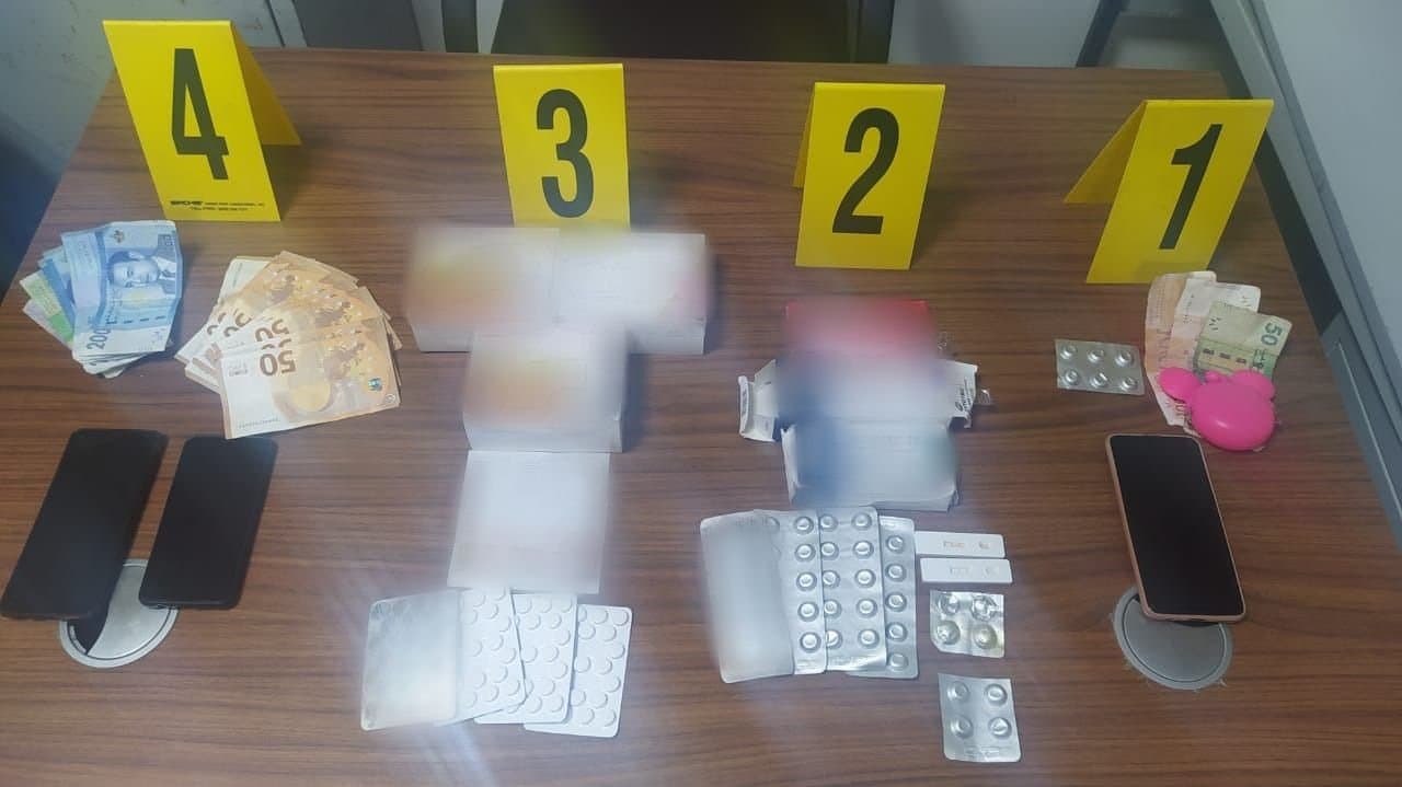 مدينة سطات ...  توقيف رجل وسيدة  يشتبه في تورطهما في قضية تتعلق بحيازة وترويج أقراص طبية مهربة