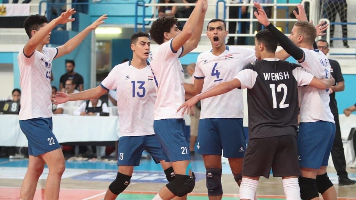 الاعتداء على منتخب مصر للشباب بعد فوزه ببطولة أفريقيا للطائرة (فيديو)