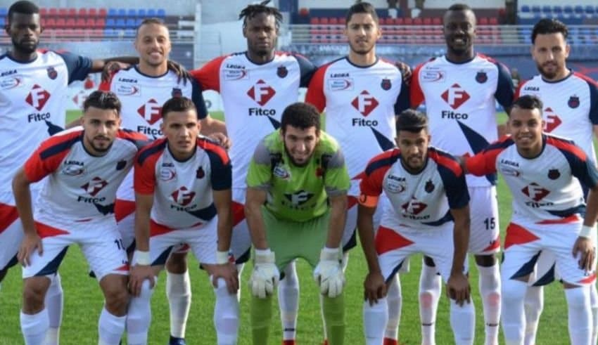 لاعبو أولمبيك آسفي يحتجون على تأخر المستحقات