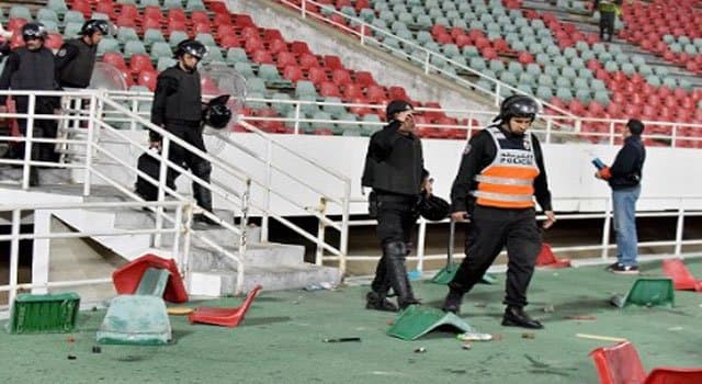 الرباط ... تمكن مصالح الأمن الوطني من تحييد الخطر الناجم عن الشغب الرياضي في مباراة الجيش الملكي ونهضة بركان