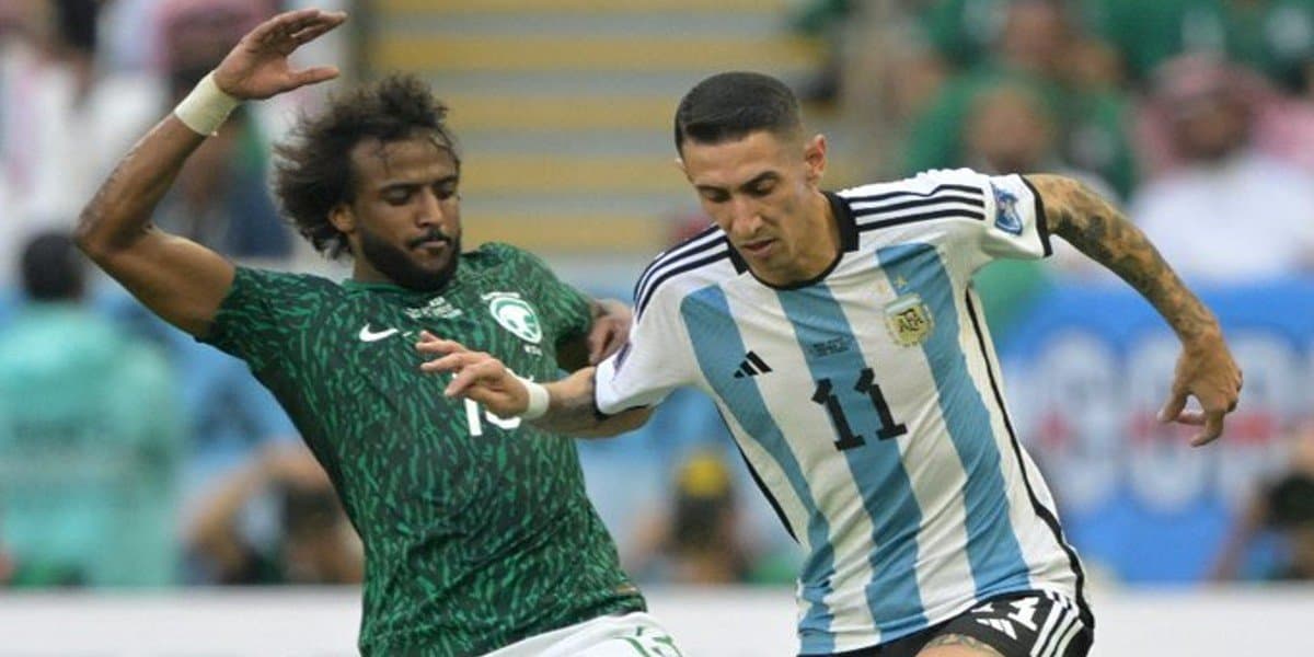 2022 المنتخب السعودي يحقق فوزاً تاريخياً على الأرجنتين في كأس العالم