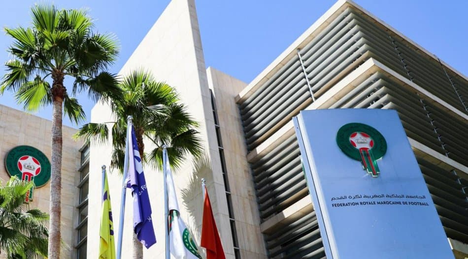 جامعة الكرة تحصل على 17 مليون دولار