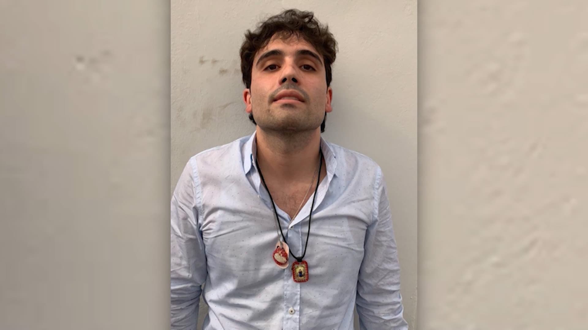 المكسيك.. 29 قتيلا خلال عملية اعتقال نجل تاجر المخدرات "إل تشابو