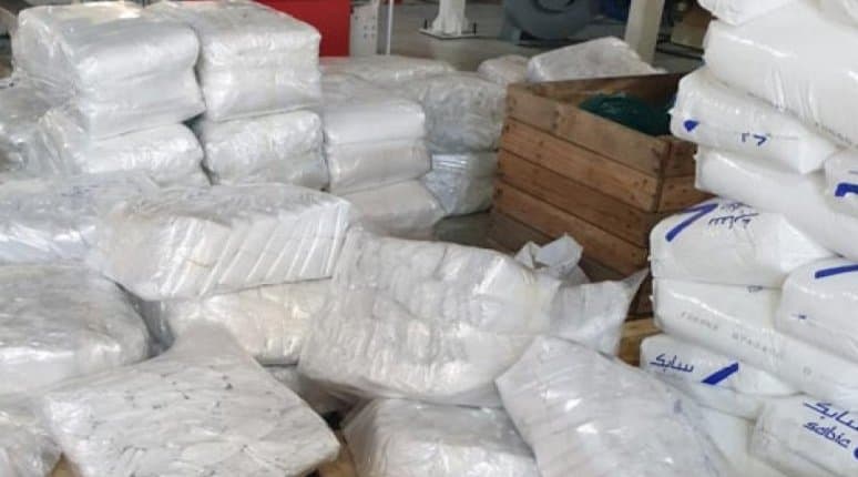  حجز كمية كبيرة من الأكياس البلاستيكية المحظورة بسلا