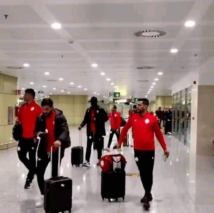 السلطات الجزائرية تجرد الطاقم الإعلامي للوداد من معدات تصوير