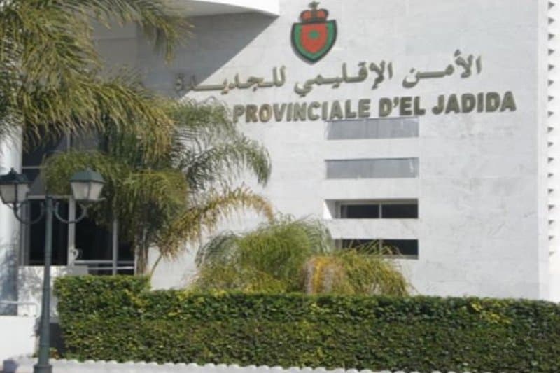 توقيف 3 رجال شرطة بالجديدة ووضعهم رهن الإعتقال