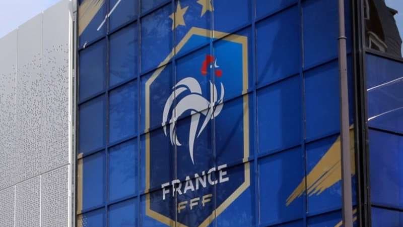 الاتحاد الفرنسي لكرة القدم يرفض السماح للاعبين المسلمين بالإفطار