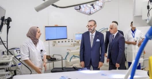 جلالة الملك يدشن المركب الاستشفائي الجامعي “محمد السادس” بطنجة