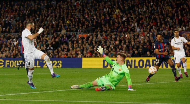 ريال مدريد يكتسح برشلونة ويحلق إلى نهائي كأس ملك إسبانيا