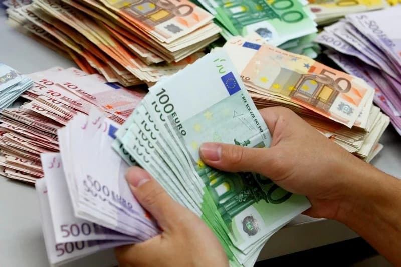 ضرائب تستهدف « أرباح التضخم » بإسبانيا