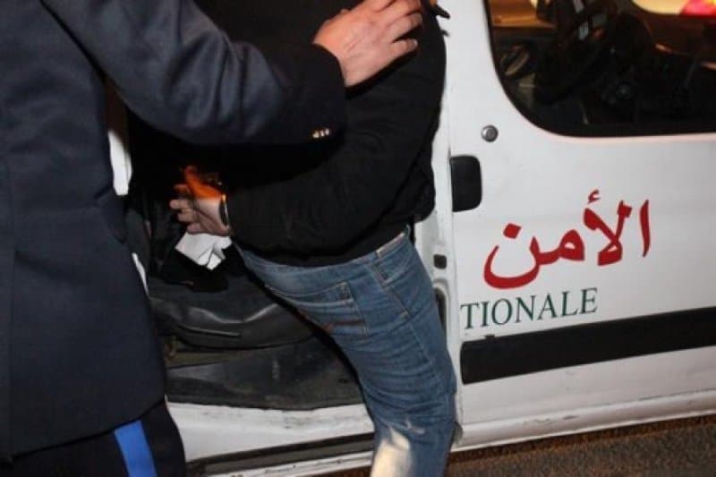 إرسال شرطي إلى السجن بتهمة هتك عرض قاصر