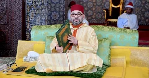 جلالة الملك محمد السادس حفظه الله يترأس الحفل الديني للذكرى الخامسة والعشرين لوفاة جلالة الملك الحسن الثاني رحمة الله عليه.