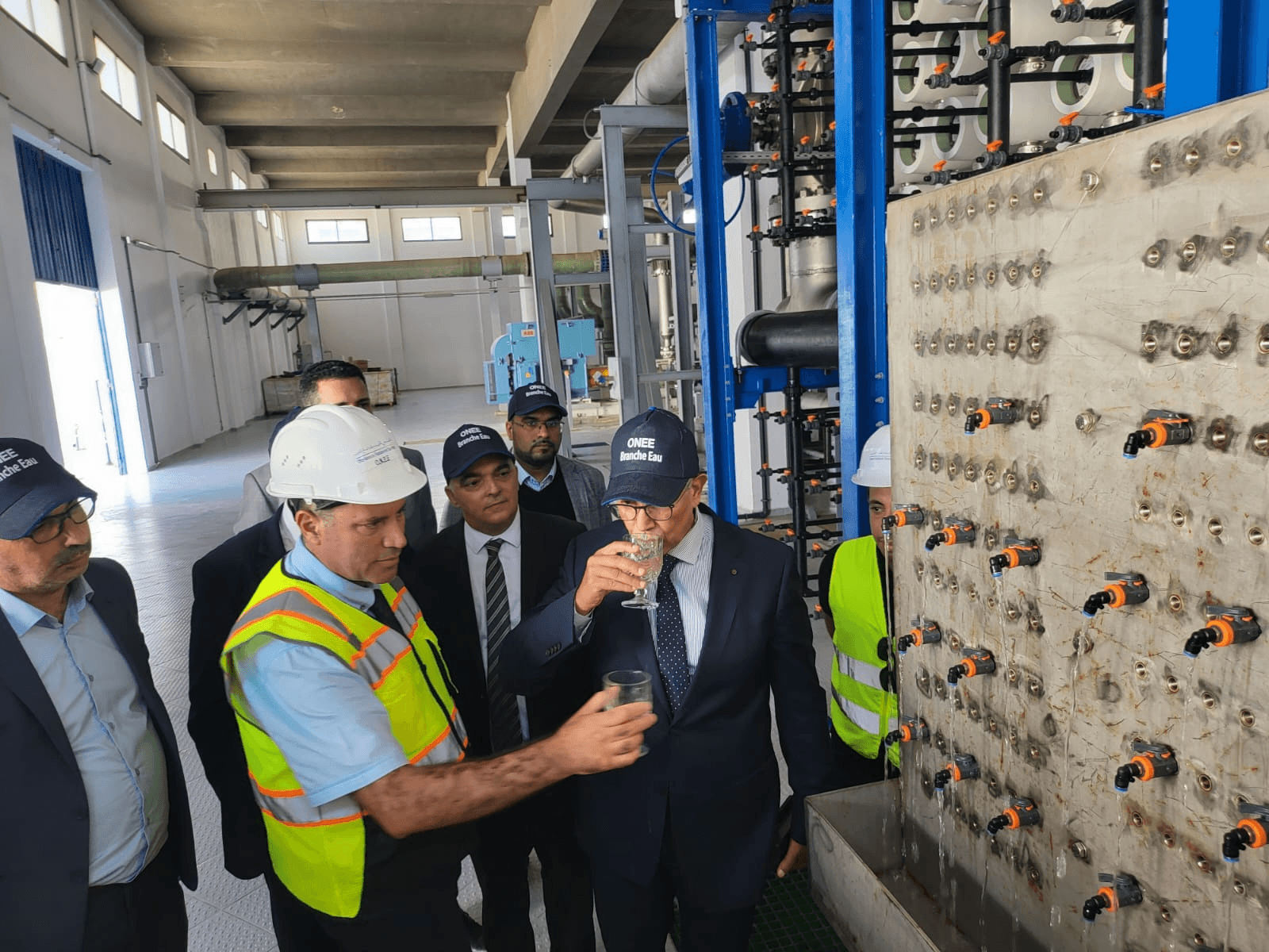 إطلاق محطة تحلية مياه البحر في الكركرات لتحسين إمدادات المياه.