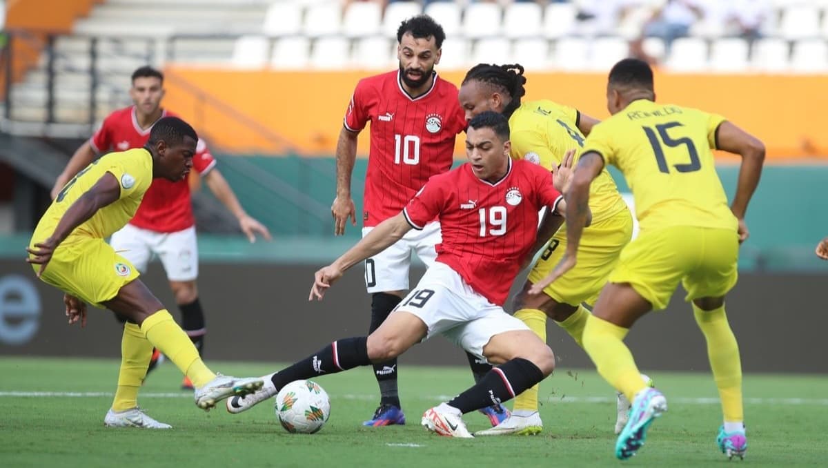كأس إفريقيا : المنتخب المصري يتعادل مع نظيره الموزمبيقي .