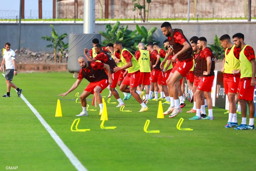 المنتخب الوطني يجري آخر حصة تدريبية قبل مواجهة تنزانيا.