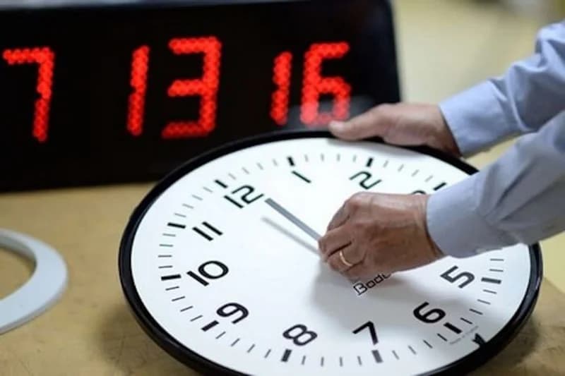 شهر رمضان يعيد ضبط ساعات المغاربة
