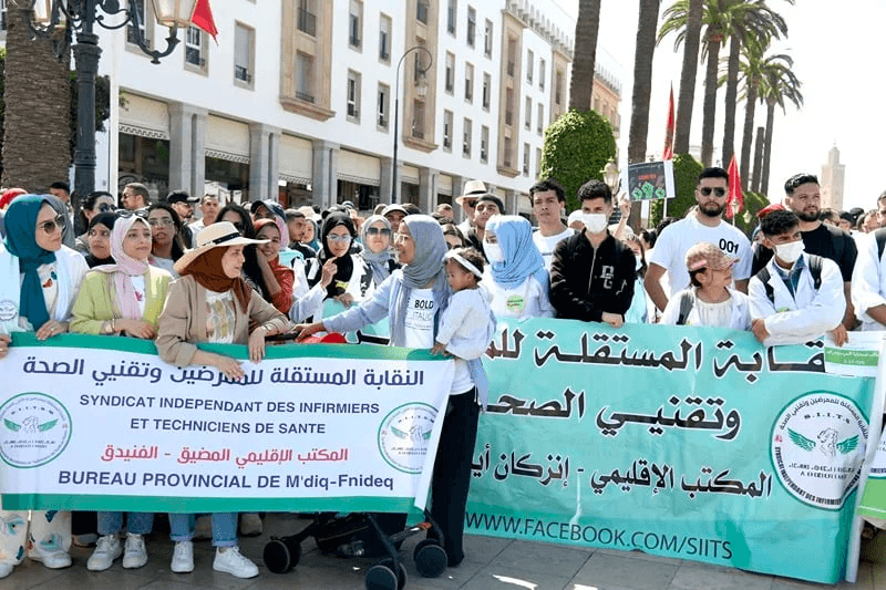 تصاعد احتجاجات المهنيين في مجال التمريض في المغرب مع تأخر الوزارة في التوصل إلى حل وسط
