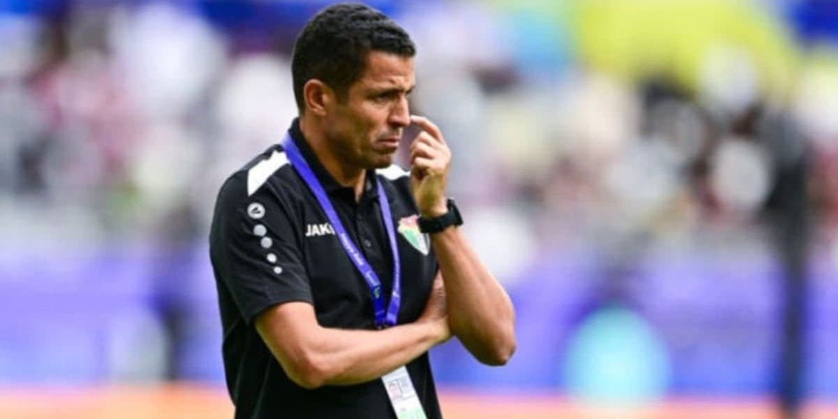 عموتة يكسر صمته بشأن تدريب المنتخب المغربي.
