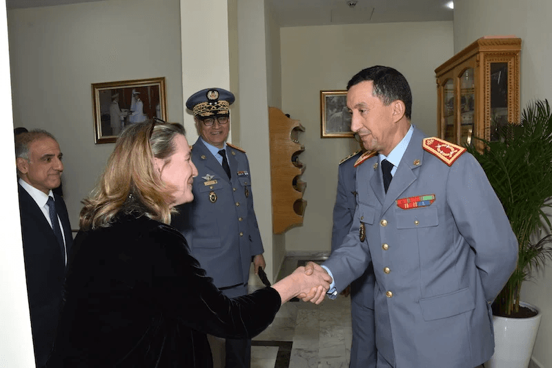 الفريق أول المفتش العام للقوات المسلحة الملكية يتباحث مع نائبة مساعد وزير الدفاع الأمريكي للشؤون الإفريقية.