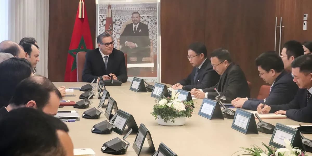 توقيع اتفاقية استثمار بقيمة 3 مليار درهم بين المغرب والصين لإنتاج بطاريات السيارات الكهربائية