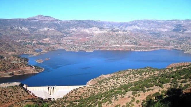 أمطار الخير تعيد الروح إلى سدود المغرب وتملأ بعضها بنسبة 100%