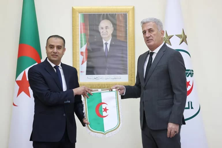 بيتكوفيتش يوقع عقداً مع الاتحاد الجزائري لكرة القدم حتى عام 2026.
