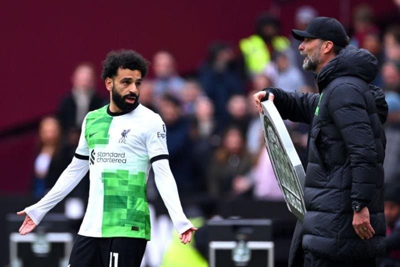 محمد صلاح يتحدث عن المشادة مع كلوب: &lsquo;إذا تحدثت ستشتعل النيران