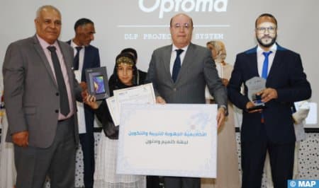 تتويج الفائزين بالمسابقة الوطنية للسلامة الطرقية في الرباط