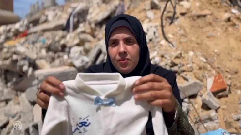 قصة رانيا أبو عنزة.. كل ما تبقى لأم غزية من رضيعيها بعد 11 عاما من الانتظار