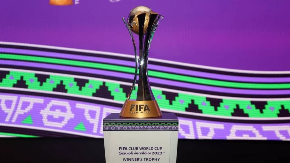 الرابطة العالمية والاتحاد الدولي للمحترفين يهددان الفيفا بسبب موعد مونديال الأندية 2025