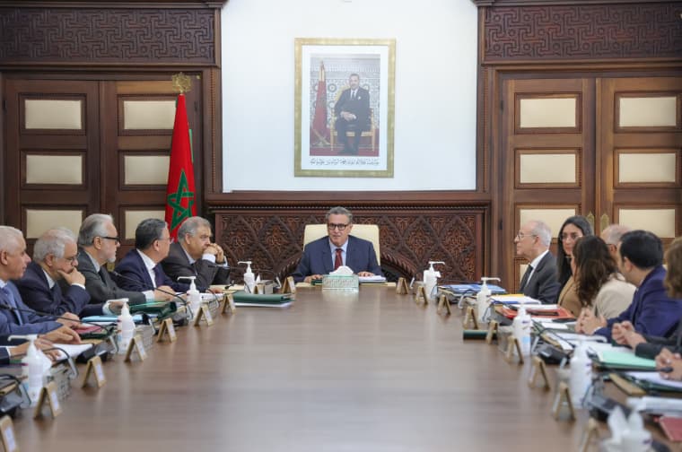 مجلس الحكومة يصادق على تعديل مرسوم مدونة الجمارك والضرائب غير المباشرة