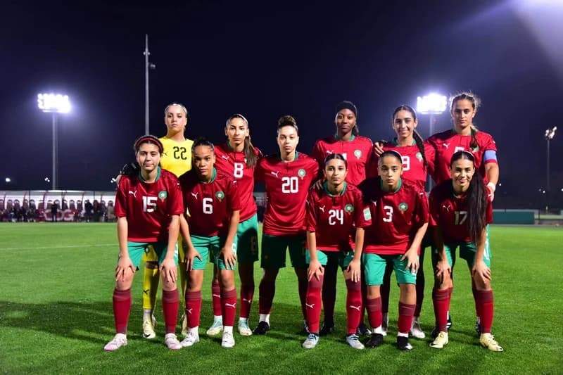 فتيات المغرب يتطلعن لتخطي الجزائر