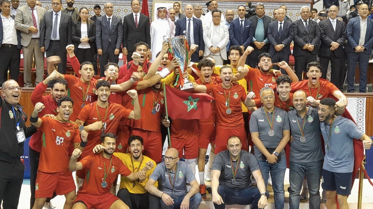 المنتخب المغربي يتوج بطلا لبطولة العرب لكرة اليد للشباب
