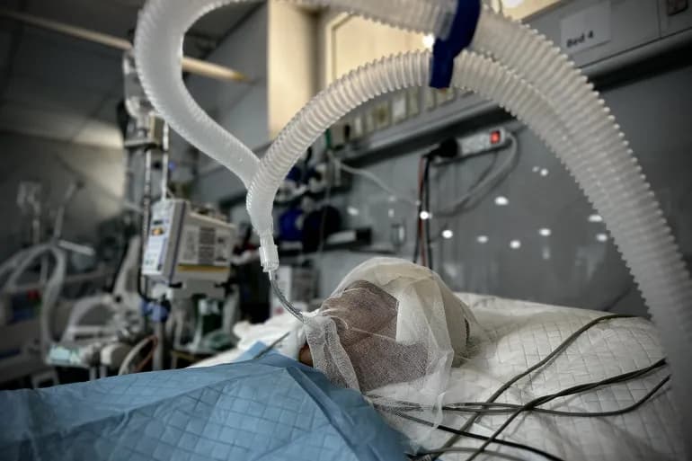 بعد عودته للحياة.. الطفل توفيق أبو يوسف يلفظ أنفاسه الأخيرة بغزة