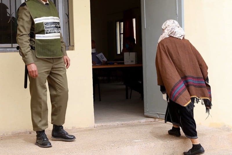 تقنيات تضبط حضور الموظفين بتنغير