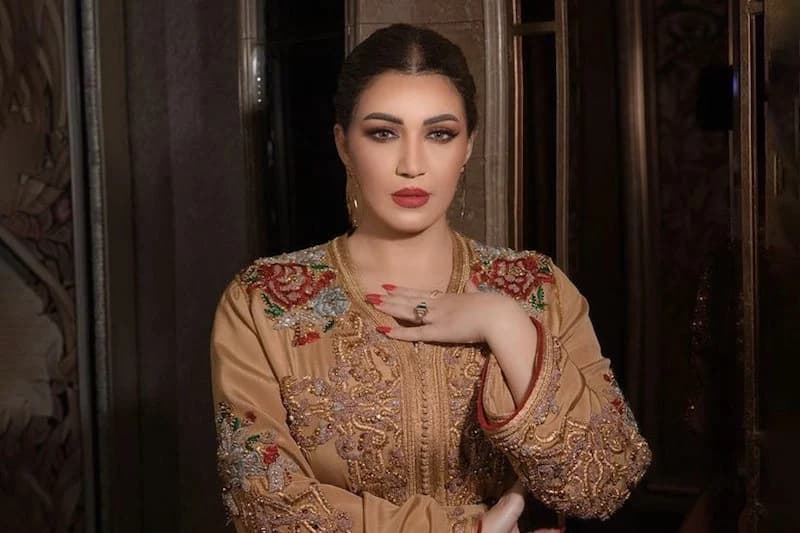 أسماء لمنور تحتفي بالراحلة "ذكرى"