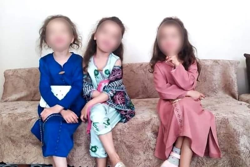 بعد توجيه نداء للملك .. الرباط تسمح بعودة أسرة مغربية فرت من سوريا إلى تركيا