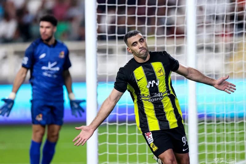 حمد الله يدخل اهتمامات الرائد السعودي