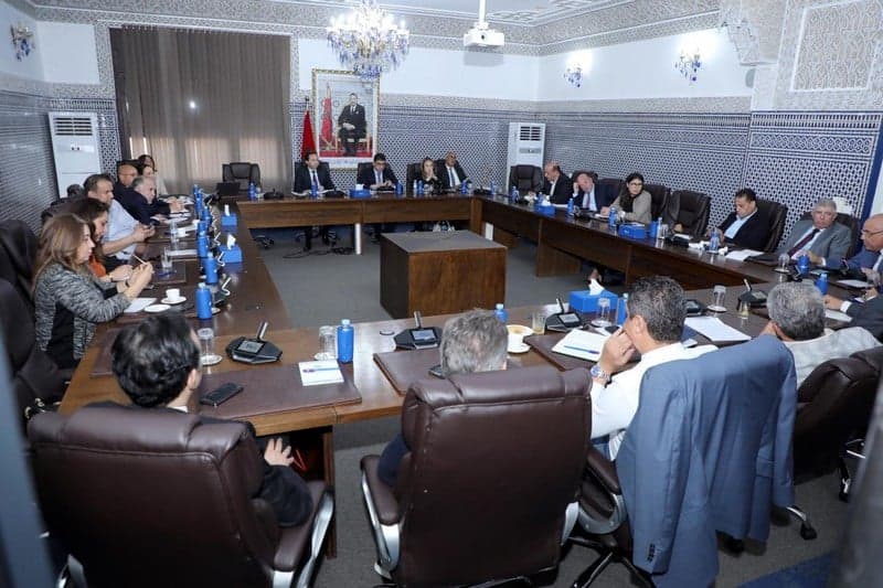 "حزب الجرار" يستعد لطي صفحة الناصري بعقد المؤتمر الجهوي للدار البيضاء