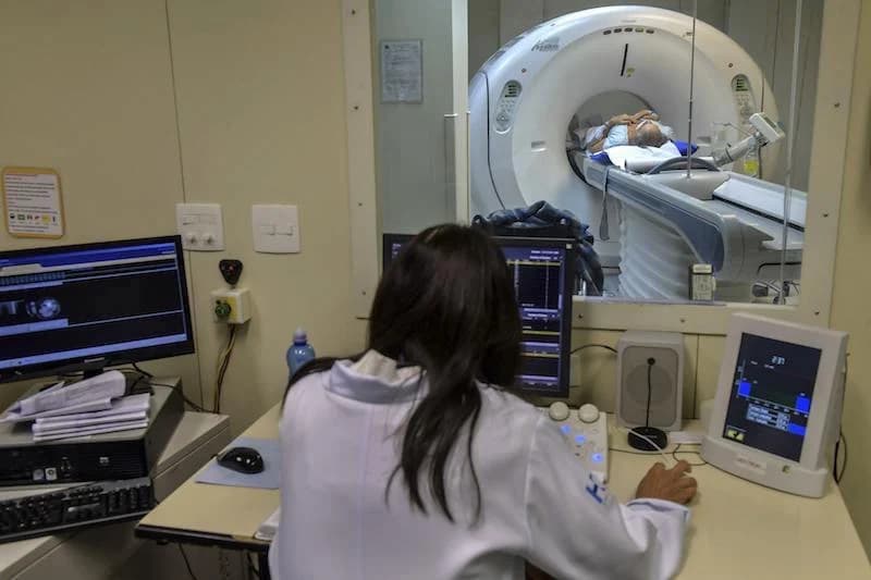 توقعات طبية تعلن اقتراب موجة جديدة لانتشار متحورات « كورونا » في المغرب