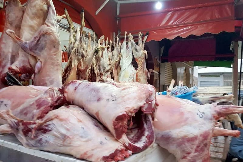 رصيف الصحافة: حجز 15 خروفا مذبوحا بشكل سري في ضيعة بالصخيرات