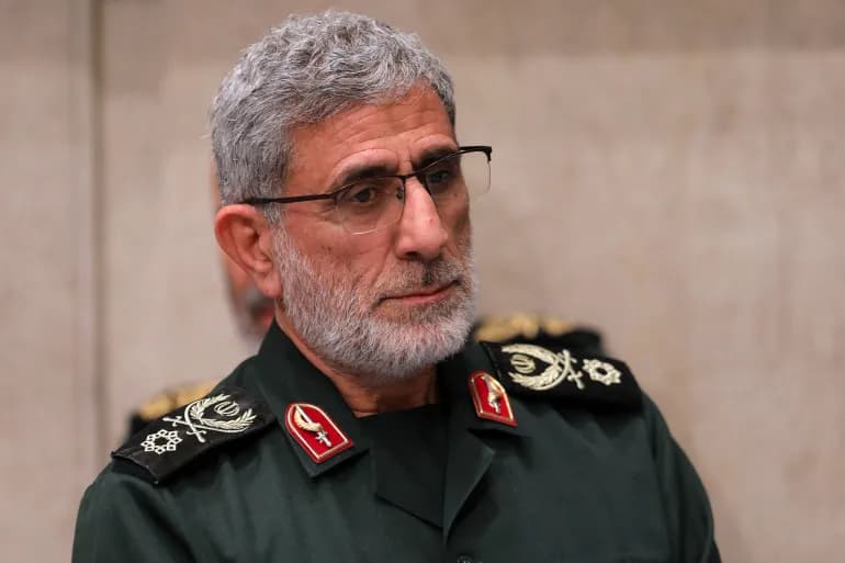 قائد فيلق القدس الإيراني يزور "جبهة المقاومة" ضد إسرائيل