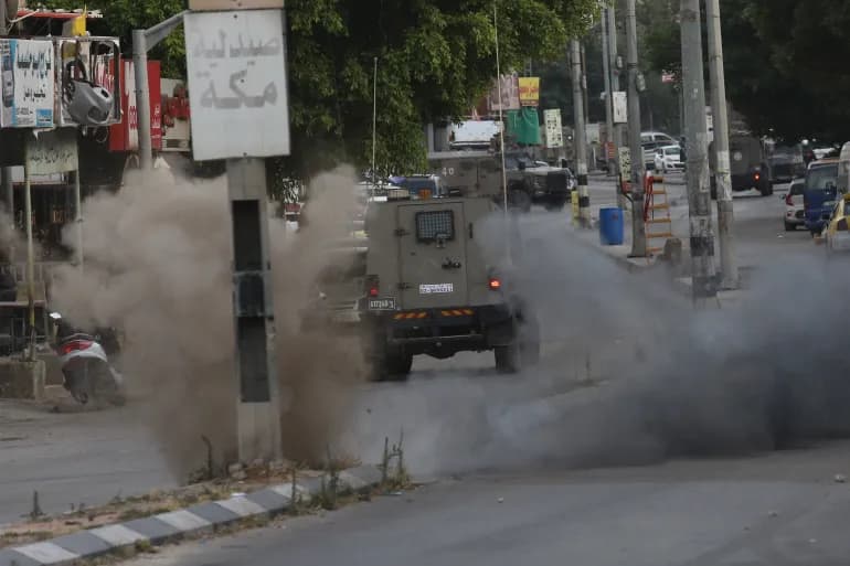 الاحتلال يقتحم مدنا وبلدات بالضفة ويشتبك مع مقاومين