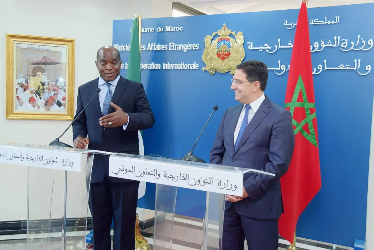 وزير سيراليوني: جلالة الملك ارتقى بالمغرب إلى "فاعل اقتصادي رئيسي" في إفريقيا