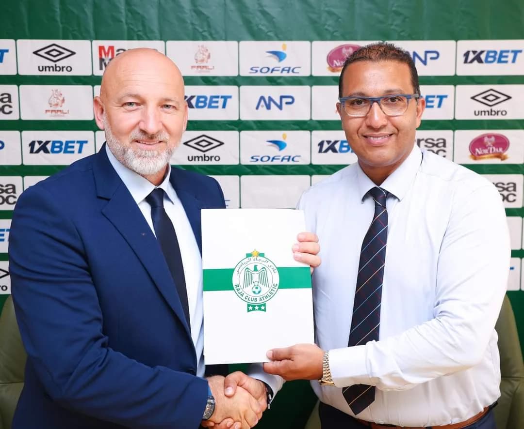 الرجاء الرياضي يعين المدرب البلجيكي روسمير سفيكو خلفًا لجوزيف زينباور