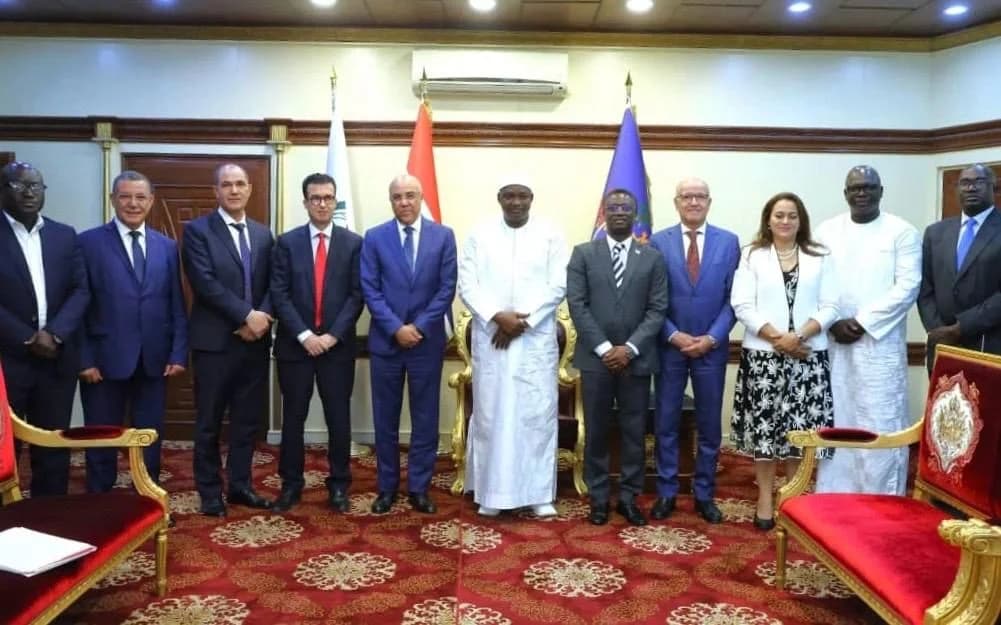 بانجول : الرئيس الغامبي، آداما بارو، يشيد بالدعم الراسخ لجلالة الملك