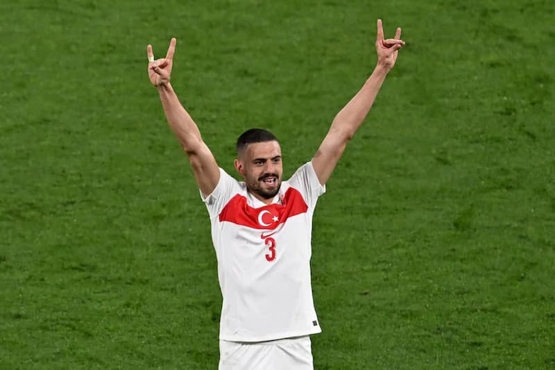 "يويفا" توقف اللاعب التركي ديميرال بسبب استخدامه لشعار "الذئاب الرمادية" خلال يورو 2024