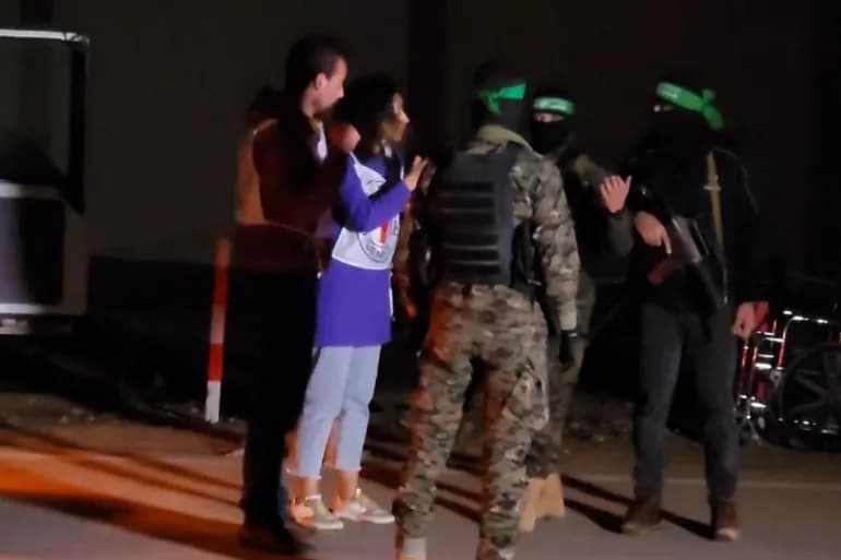 محادثات معقدة.. بايدن يتحدث عن فرصة لإنهاء حرب غزة ونتنياهو يجدد شروطه