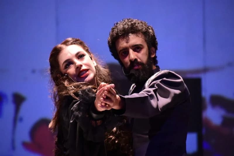 مسرح محمد الخامس يستقبل « إكستازيا »