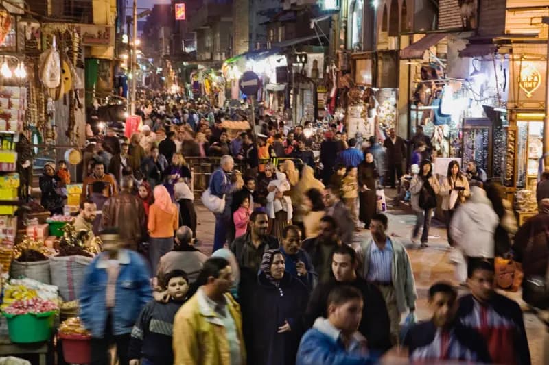 أزمة الكهرباء في مصر: إغلاق المتاجر في العاشرة مساء